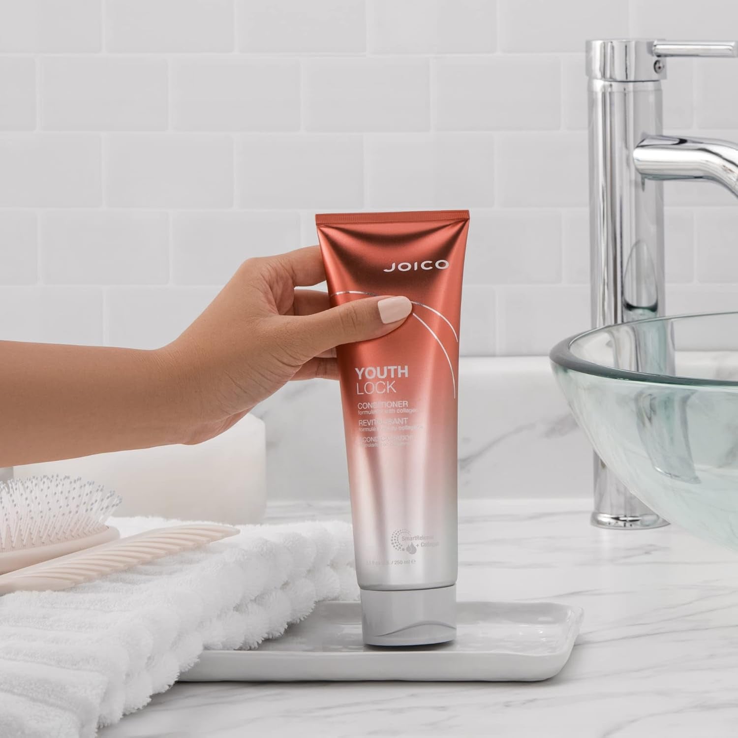 Youthlock Conditioner Formulated with Collagen | Youthful Body & Bounce | Soften and Detangle Hair | Boost Shine